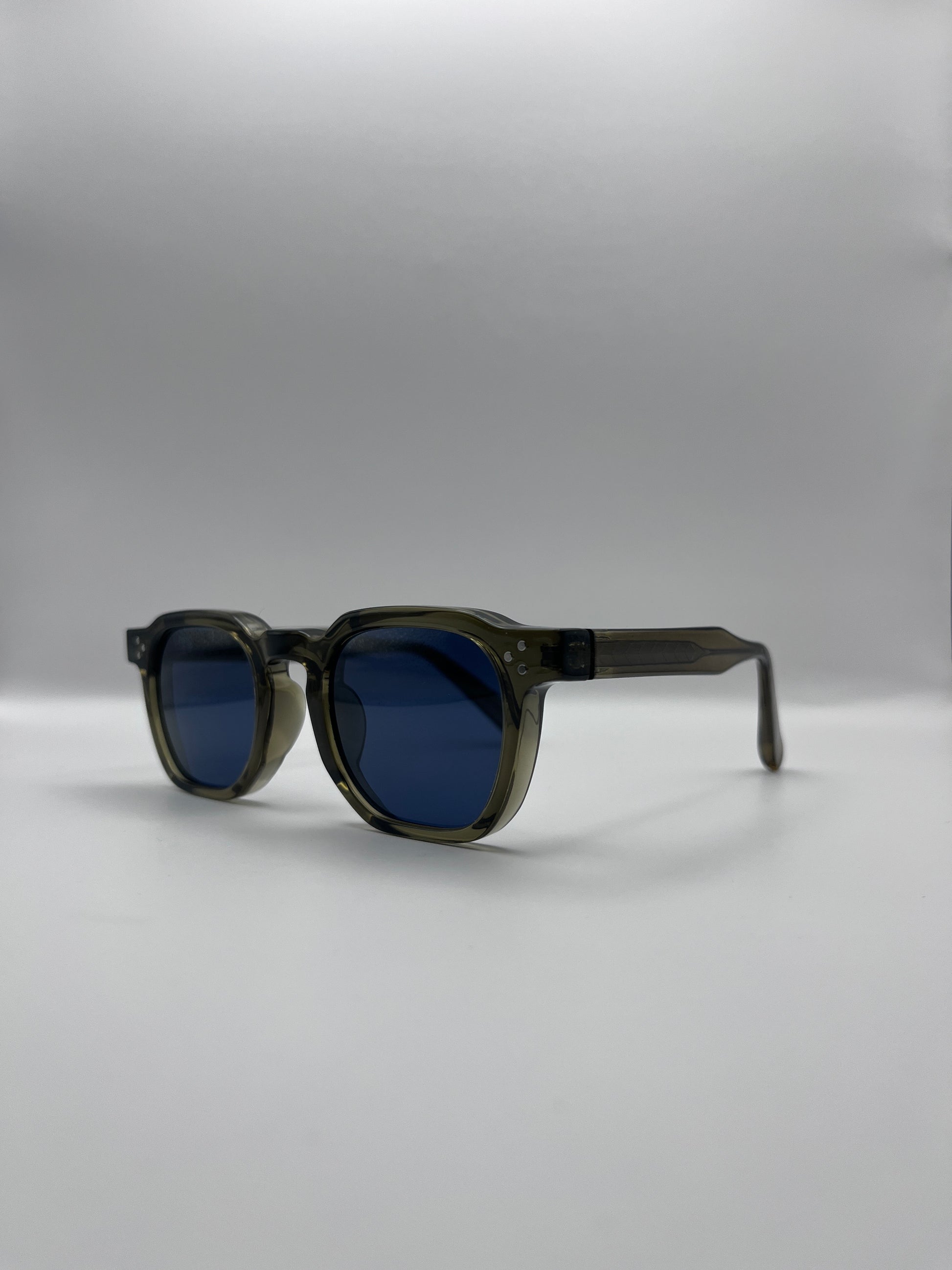 VIZ Catania Shades